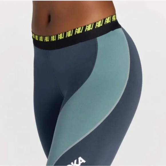 NWT HOKA ONE ONE HUPANA TIGHT SIZE S - Picture 4 of 11